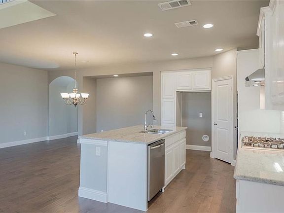 4th image of 9929 Denali Dr