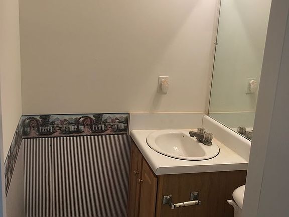 5th image of 6032 Igloe Dr #A