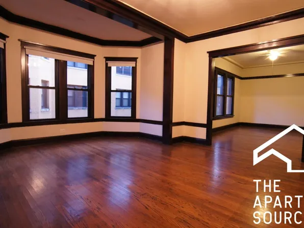 2426 N Sawyer Ave, Chicago, IL