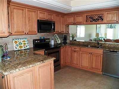 2nd image of 185 NE Edgewater Dr APT 5102