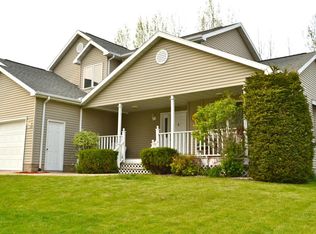439 Beverly St, Wanamingo, MN 55983