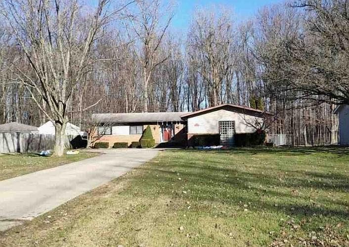 48351 Forbes Dr, Chesterfield, MI 48047 Zillow