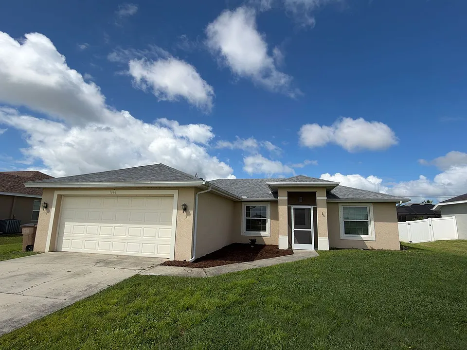1144 NW 5th Pl