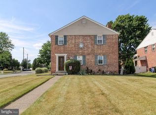265 Merion Ave, Aldan, PA 19018
