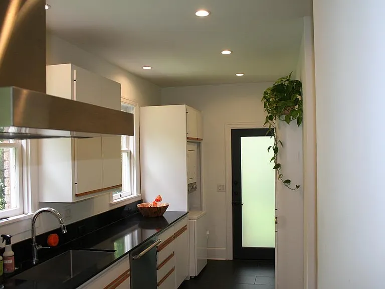 3109 Wheeler St #B — Photo 6