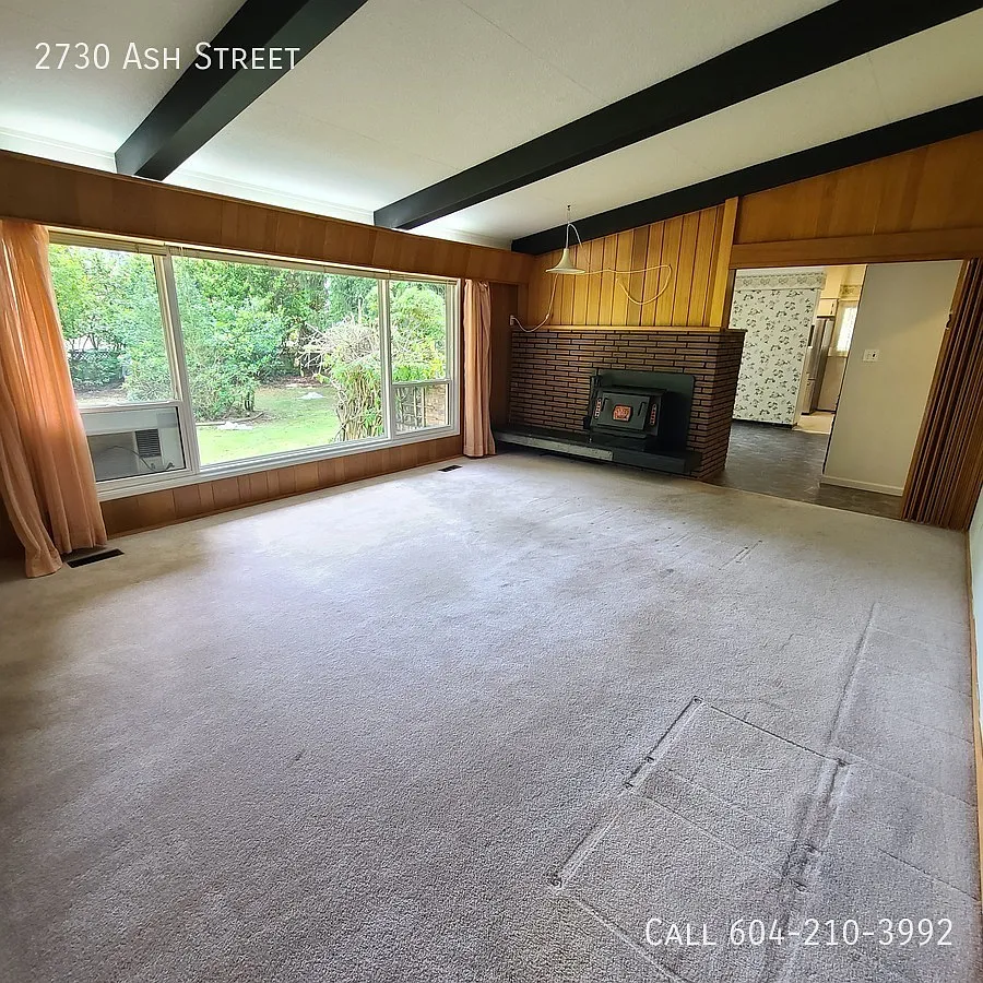 4 Bedroom Corner Lot Home in Abbotsford! — Photo 3