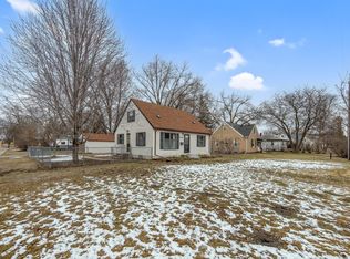 6928 60th Ave N, Crystal, MN 55428