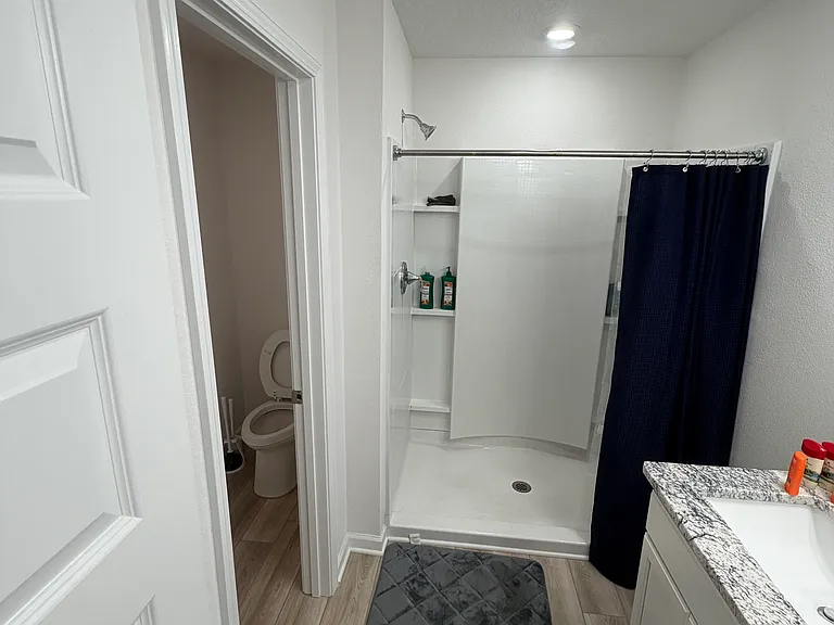 446 Glen Xing — Photo 16
