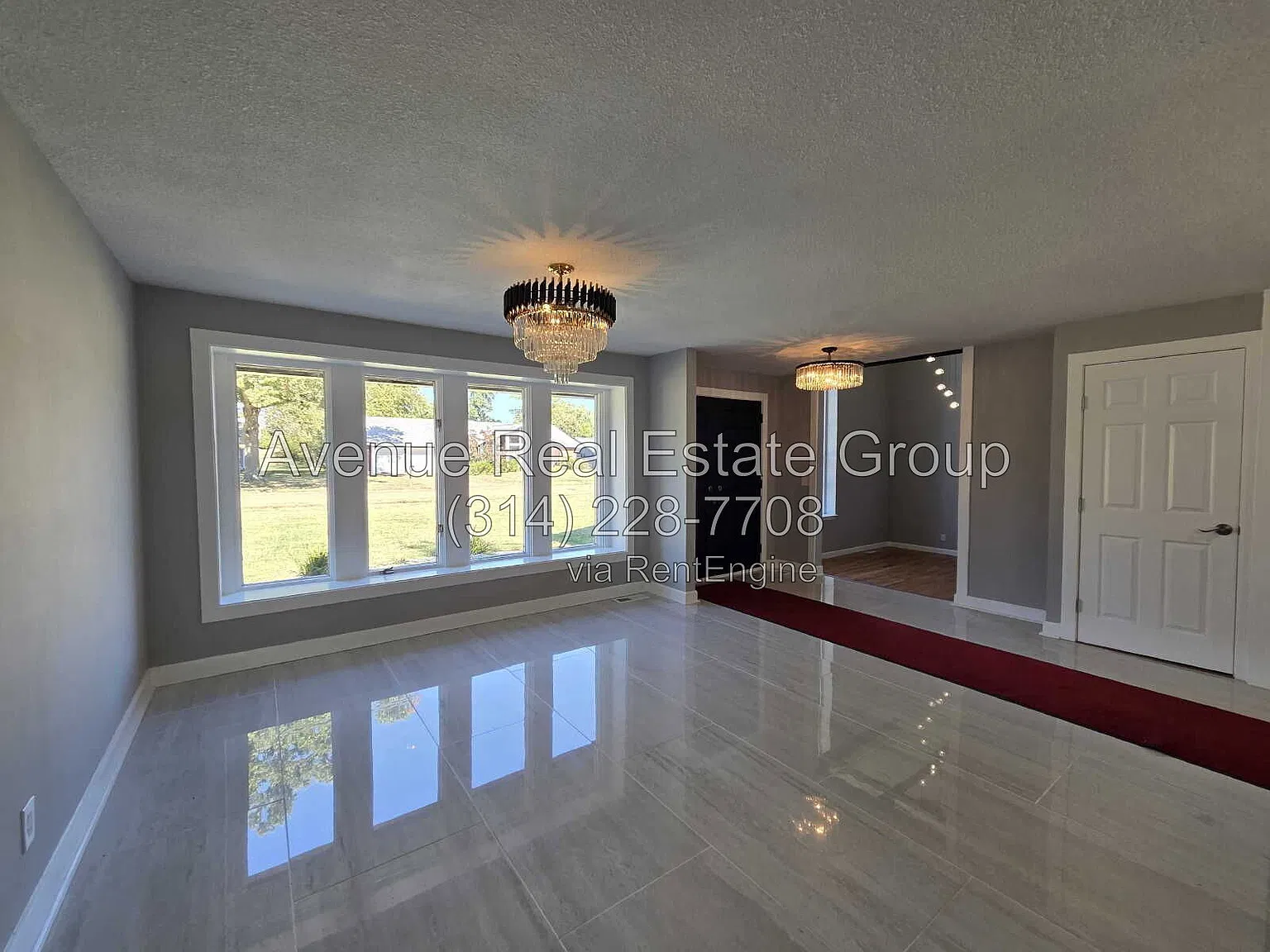 3 bed, 2.0 bath, 2058 sqft, $3,400 — Photo 2