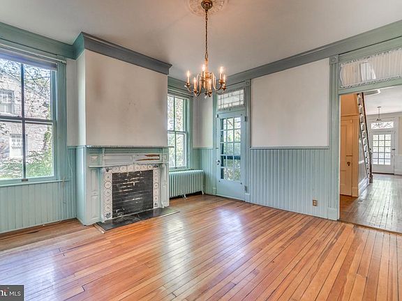 4th image of 1408 Washington Ave