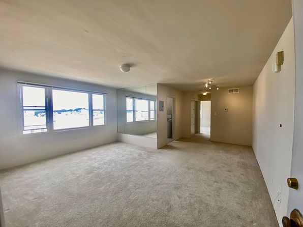 50 Lupine Ave