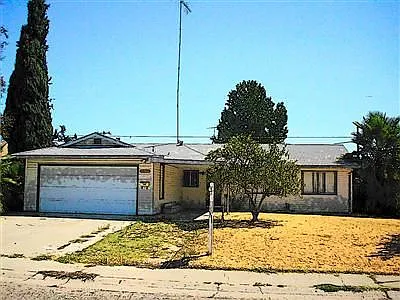 7700 Saybrook Dr photo 1