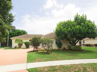 6788 Las Colinas St, Lake Worth, FL 33463