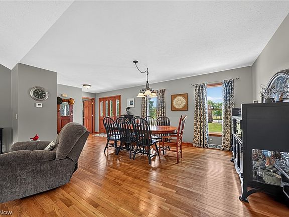 4th image of 2505 Footville Richmond Rd