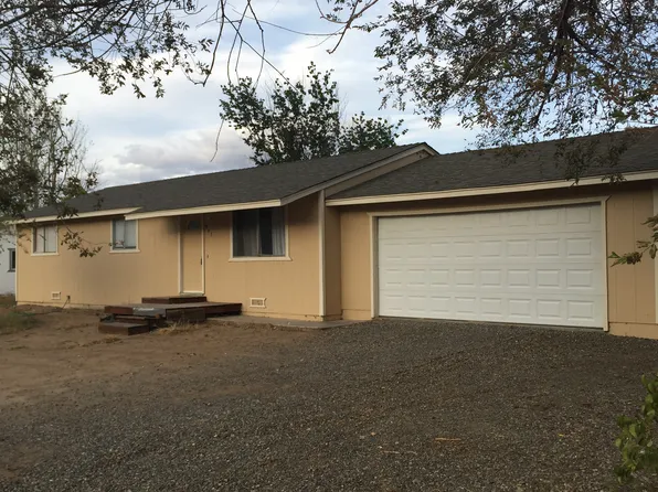 865 Tillman Ln, Gardnerville, NV 89460