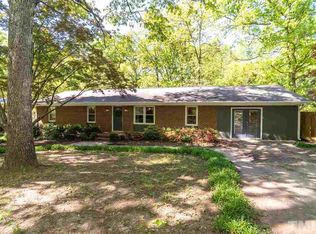 102 Dean Pl, Knightdale, NC 27545