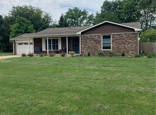 1282 Normandie Dr, Avon, IN