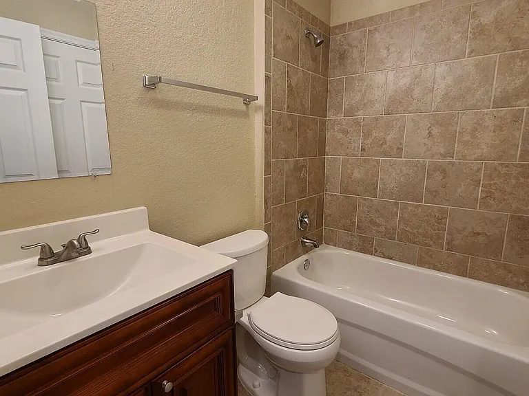 1952 Flamingo Pl — Photo 12