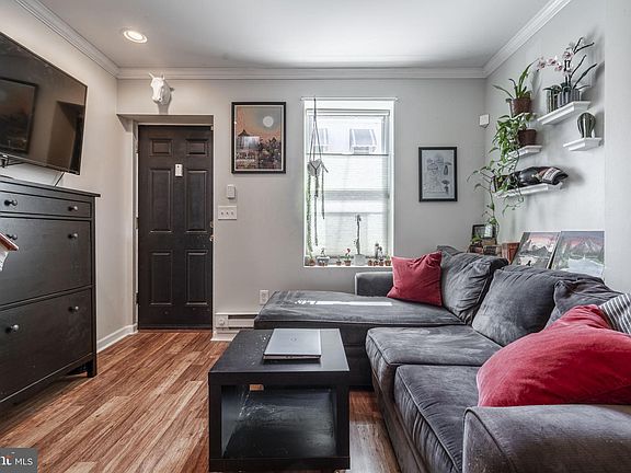 3rd image of 2209 E Harold St