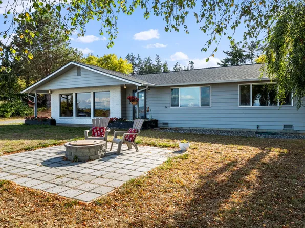 1659 Scenic Height Ct, Oak Harbor, WA 98277