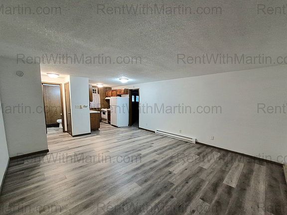 2nd image of 1009 Thorndale Ave APT 4