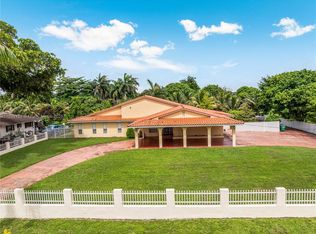 Sweetwater Ests Sub, Miami, FL 33182