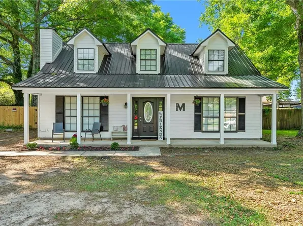 9751 Hamilton Creek Dr S, Mobile, AL 36695