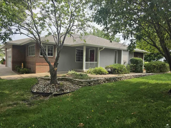 709 N Ash St, Abilene, KS 67410