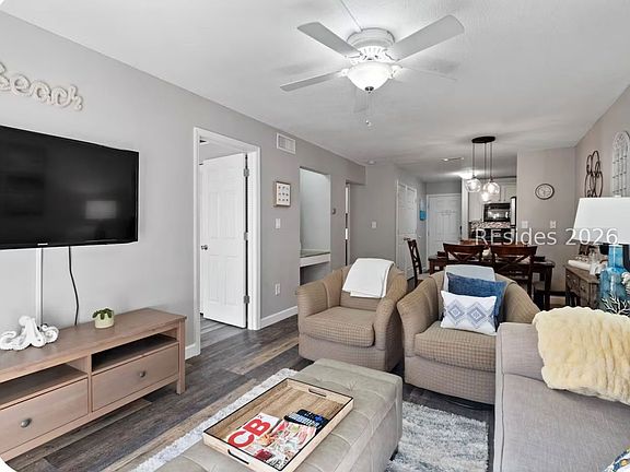 3rd image of 45 Folly Field Rd APT 5A