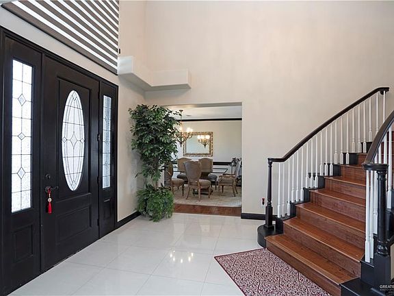 4th image of 3301 Los Indios Pkwy