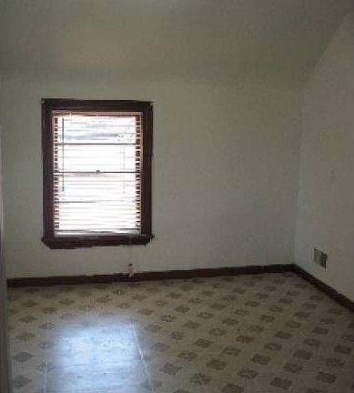 Dining area in kitchen