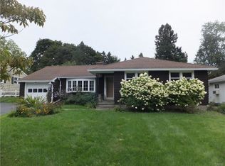 143 Manor Dr, De Witt, NY 13214