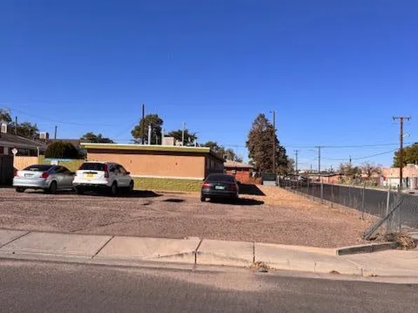 501 Kentucky St SE, Albuquerque, NM 87108