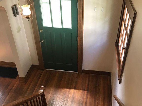 4th image of 430 Haven Ave
