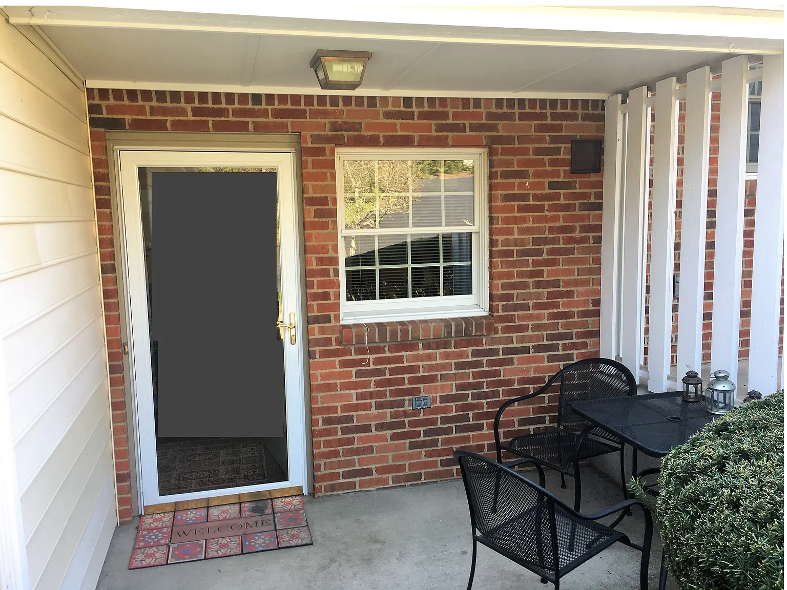 102 Boxwood Ct photo 1