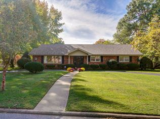 2946 E Avalon Dr, Springfield, MO 65804