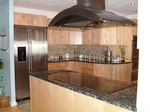 4th image of 22 Malvern Ln