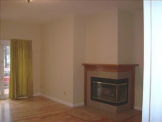 5th image of 51 Sarazen St