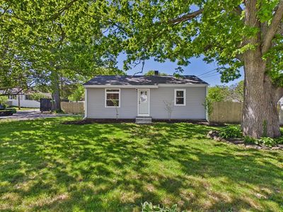 44 Wing Rd, Acushnet, MA, 02743