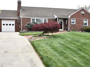 48 Long Hill Rd, Wallingford, CT 06492