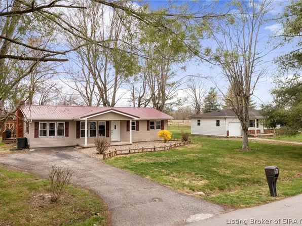 1309 W Tibbs Street, Austin, IN 47102