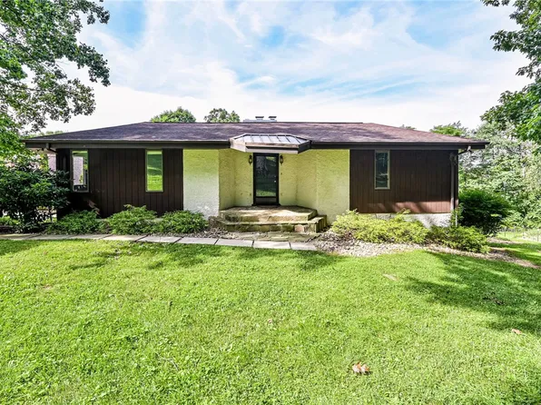 3150 Princeton Rd, Greensburg, PA 15601