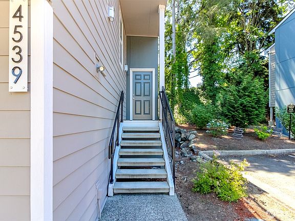 2nd image of 4539 S 248th Place #16C4