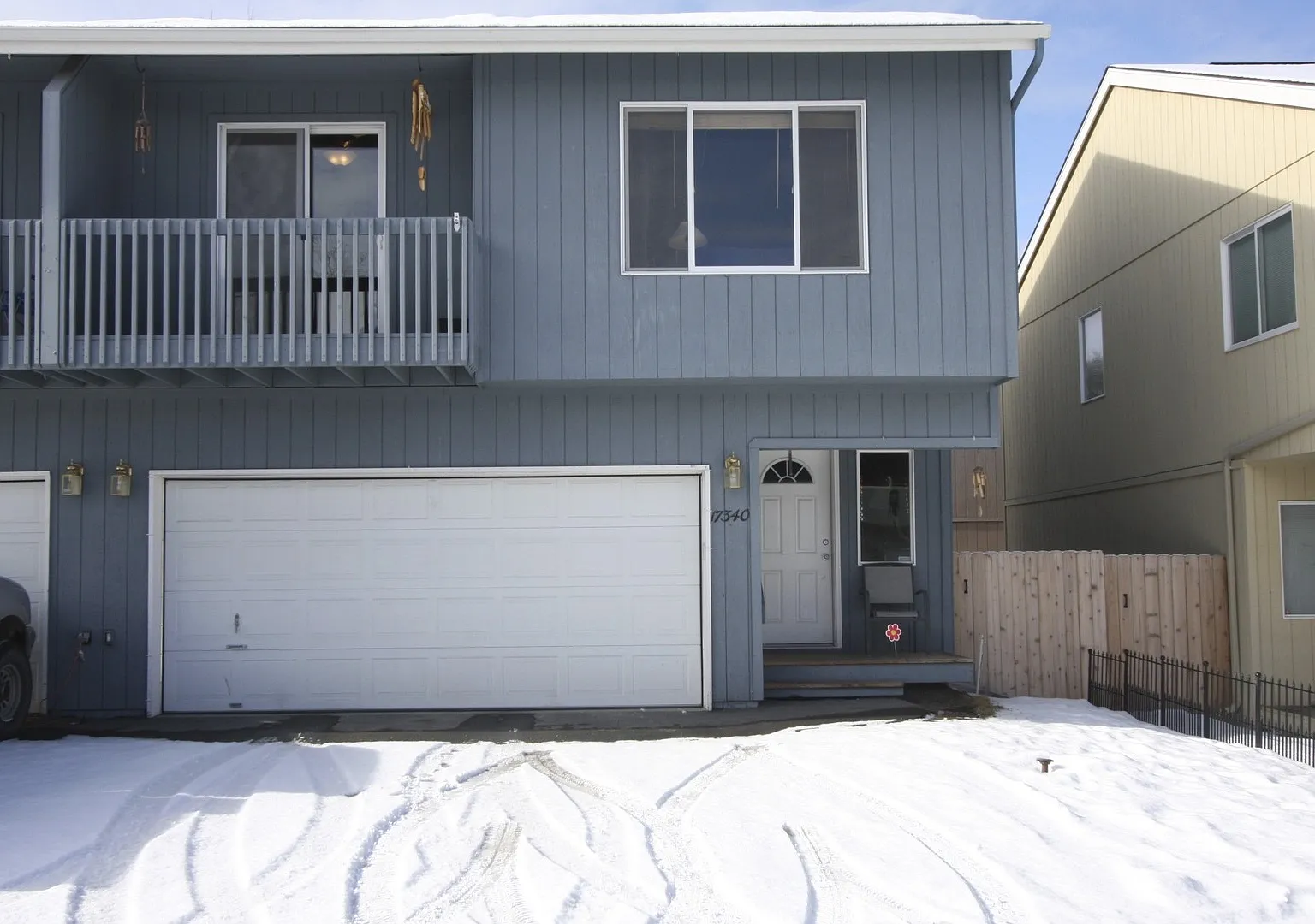 4 Bedroom Eagle River Condo — Photo 1