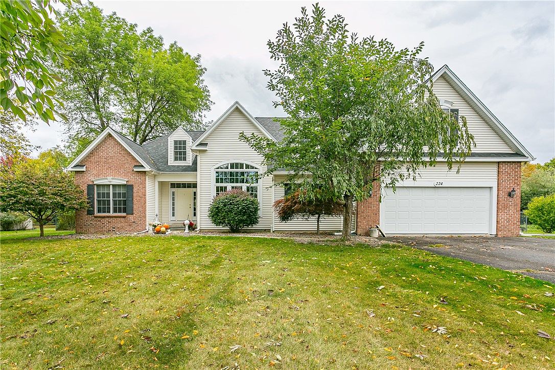 224 Webster Rd, Webster, NY 14580 | Zillow