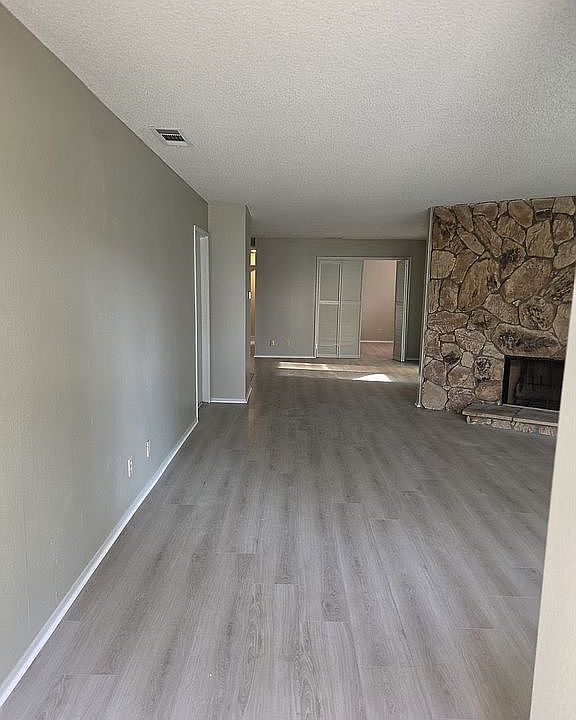 1st image of 4622 San Jose St
