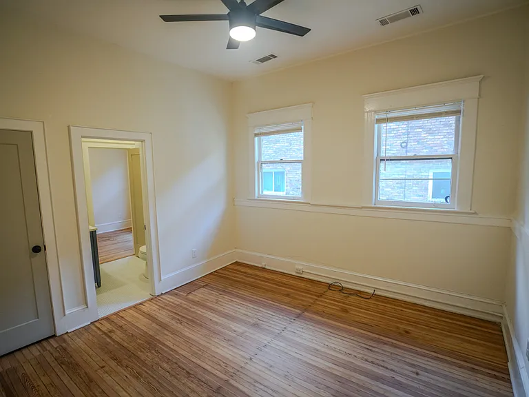 853 Myrtle St NE #1 — Photo 14