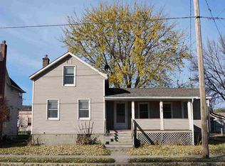 503 Washington St, Decorah, IA 52101