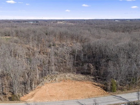 Midway Rd, Eldon, MO 65026