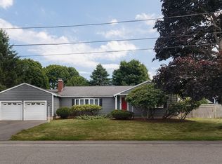 9 Crescent Rd, South Hamilton, MA 01982